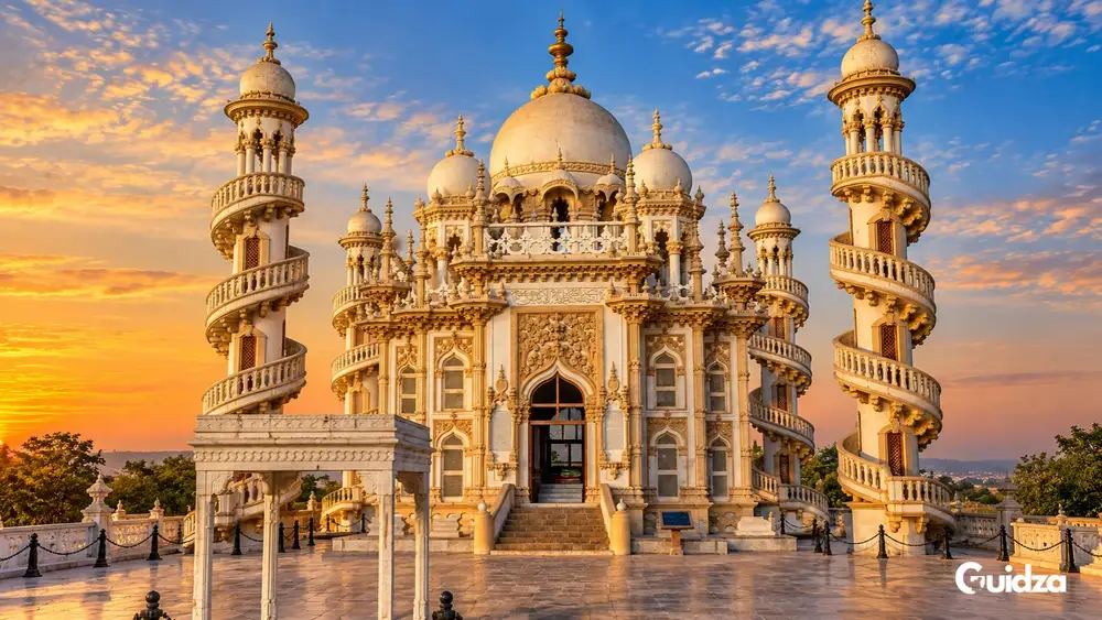 Junagadh: Mahabat Maqbara Architecture Visit with Transfers 1