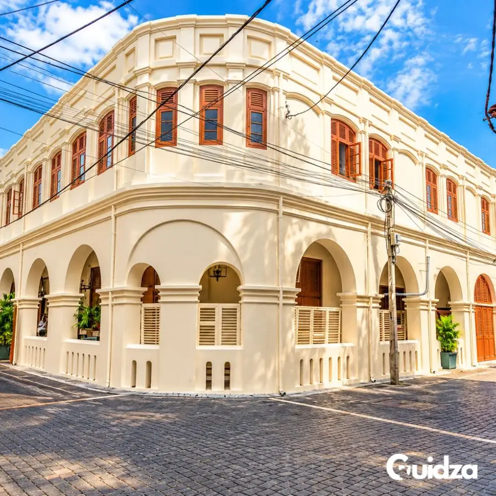 Colombo: Colonial Fort Walking Tour 3