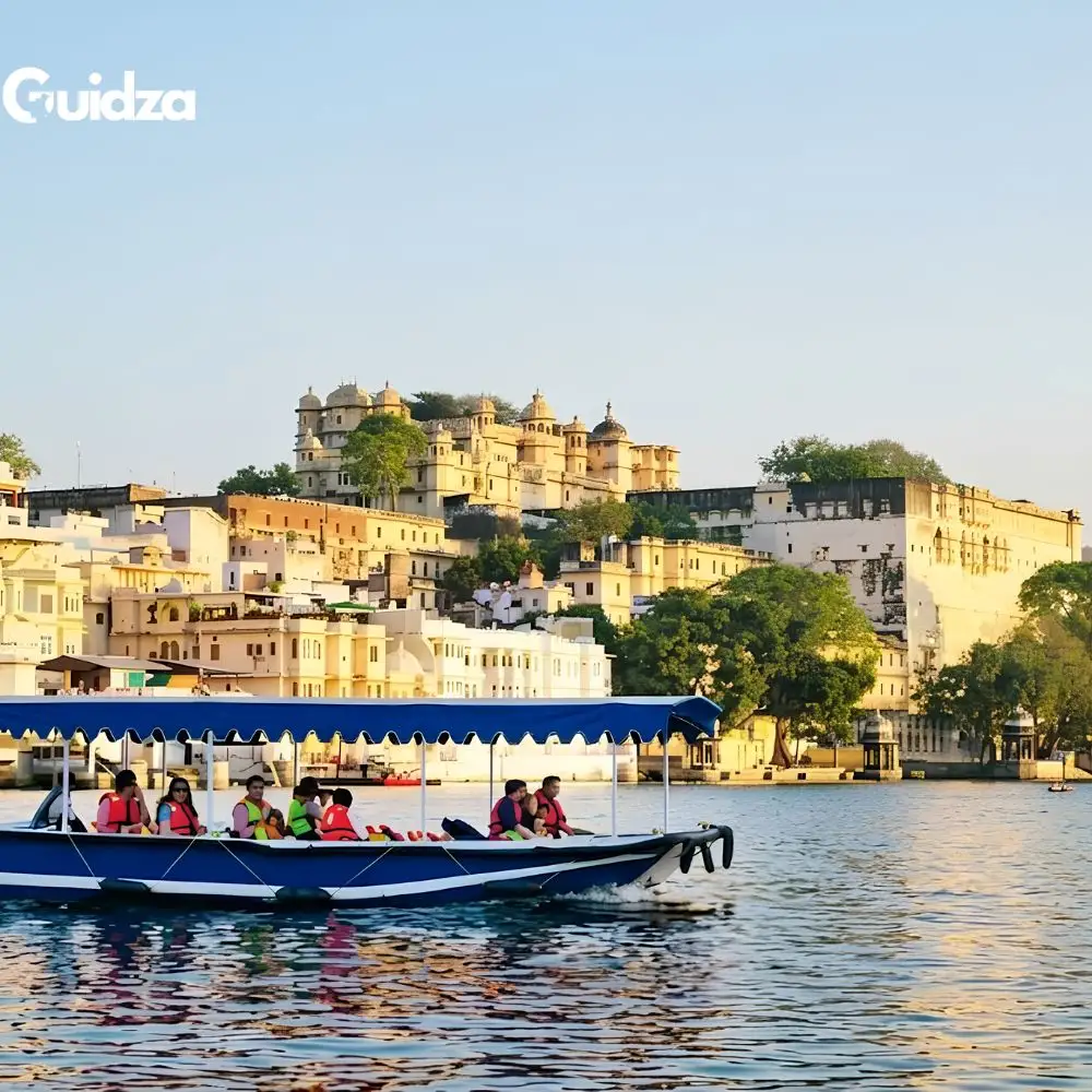 Udaipur: Private & Premium Boat Ride at Lake Pichola with Transfers 4