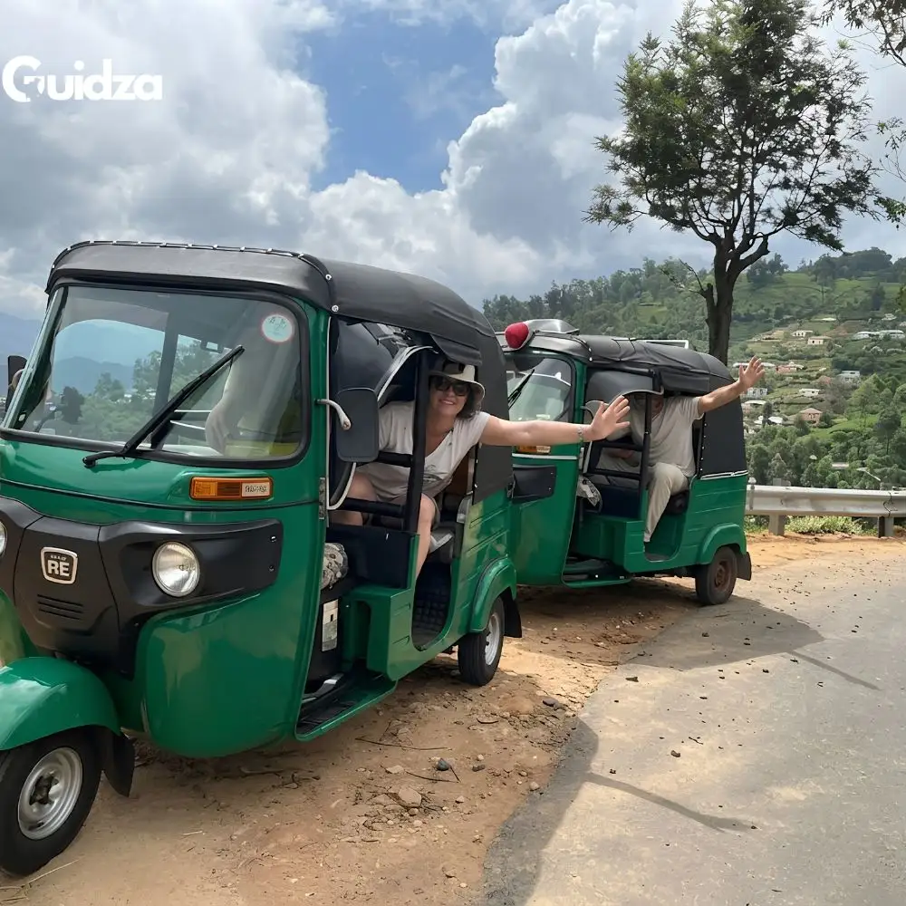 Colombo: Local Food Tour by Tuk-Tuk with Meals Included 3
