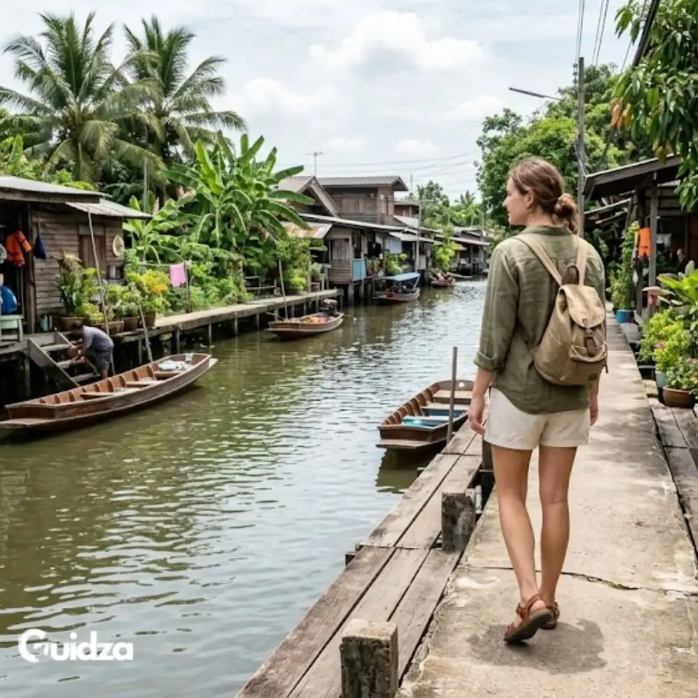 Bangkok: Samut Songkhram Day Trip with Railway & Floating Markets with Transfers 3
